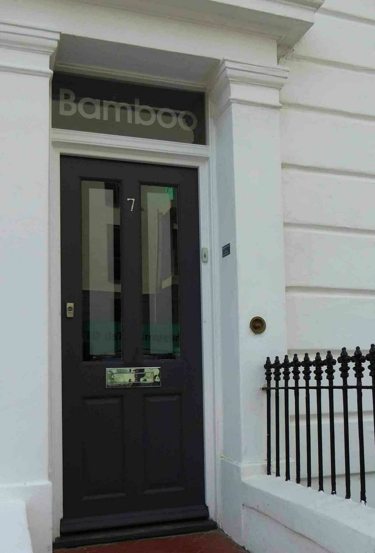 Bamboo Guesthouse Борнмут Экстерьер фото