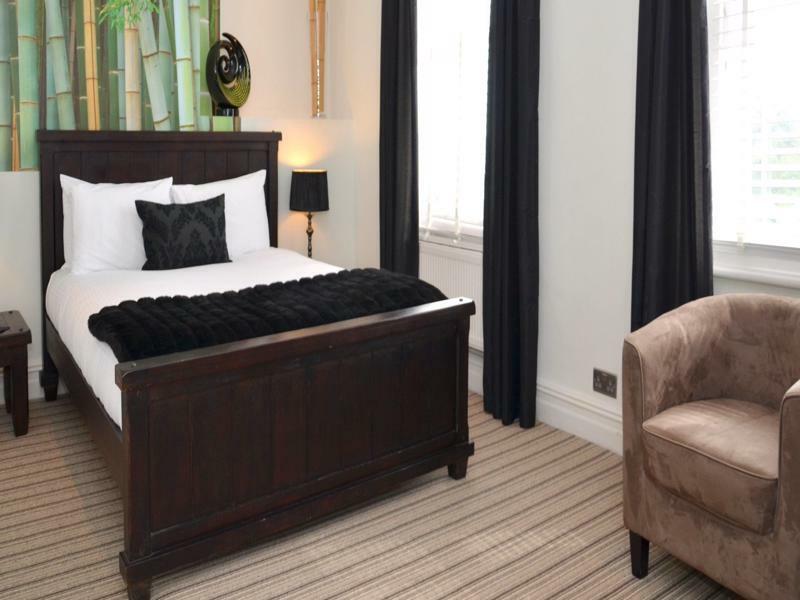 Bamboo Guesthouse Борнмут Экстерьер фото