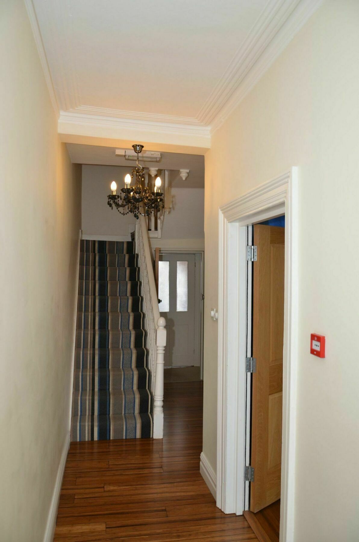 Bamboo Guesthouse Борнмут Экстерьер фото